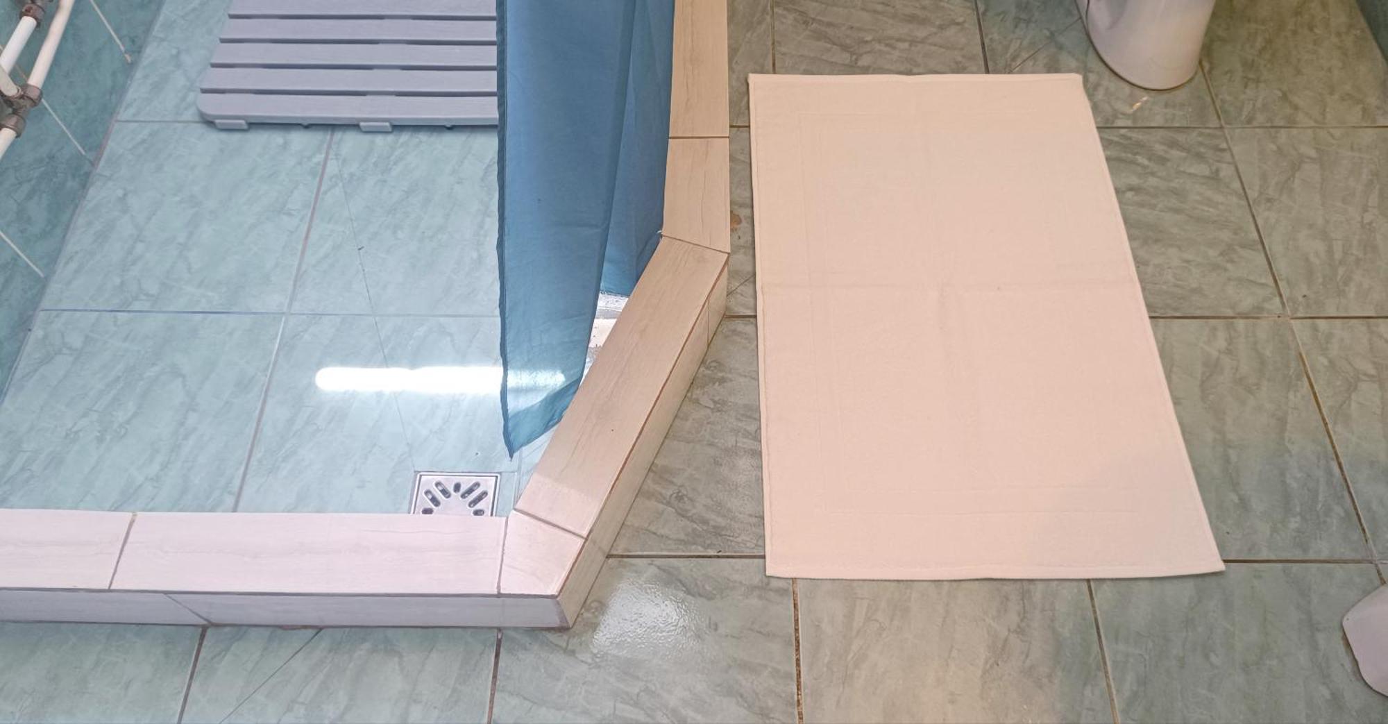 Pensiunea Valea Cernei Teliucu Inferior Esterno foto